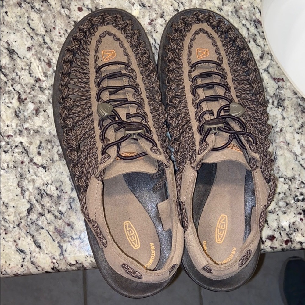 men’s keen boating shoes